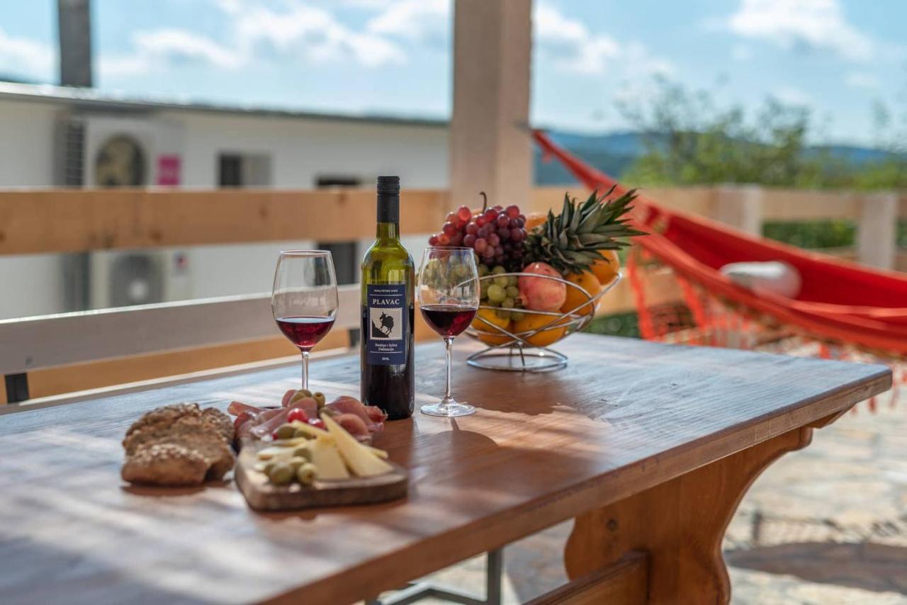 Eden Mediterranean House Vrsine エクステリア 写真