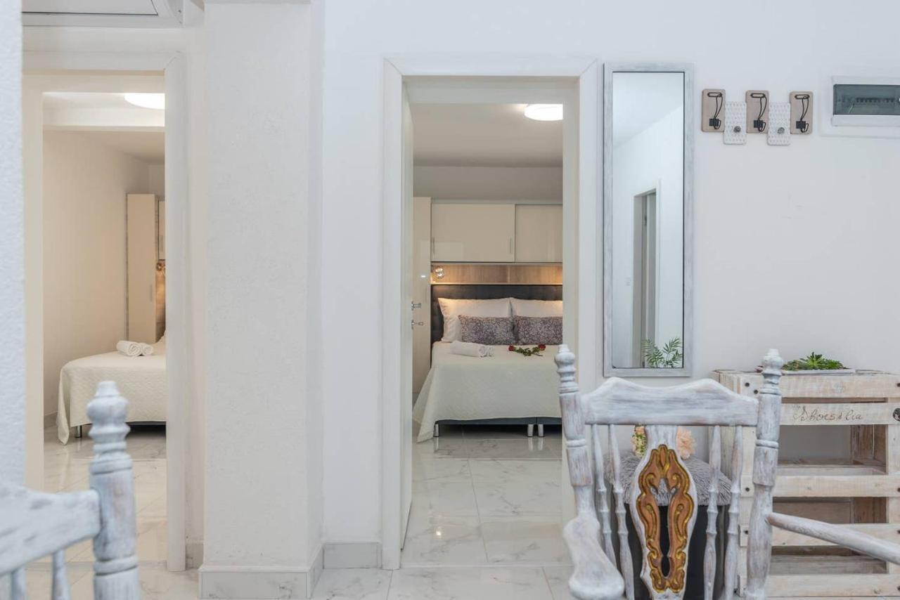 Eden Mediterranean House Vrsine エクステリア 写真