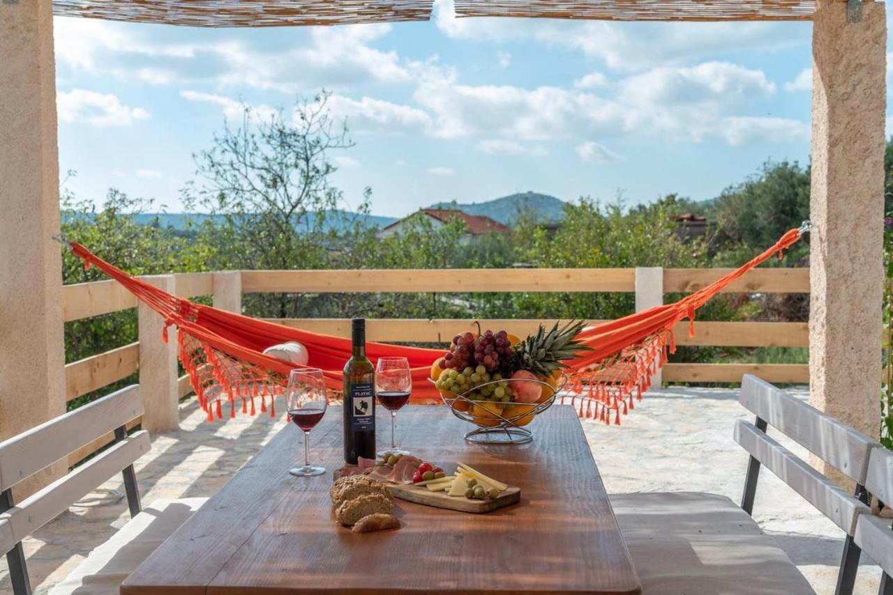 Eden Mediterranean House Vrsine エクステリア 写真